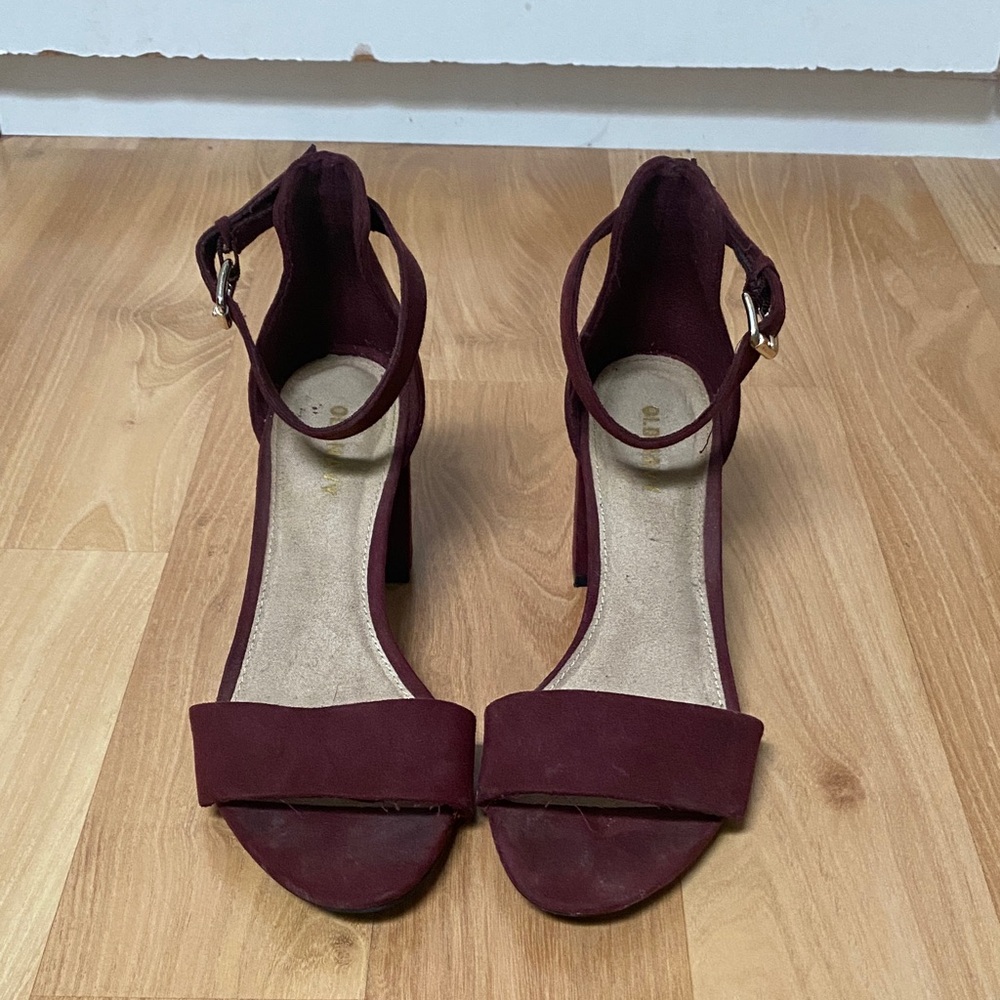 Old Navy Burgundy Women's Heels
